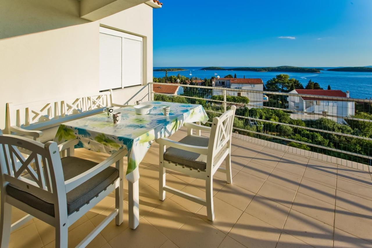 Villa Lucija Hvar Town Luaran gambar