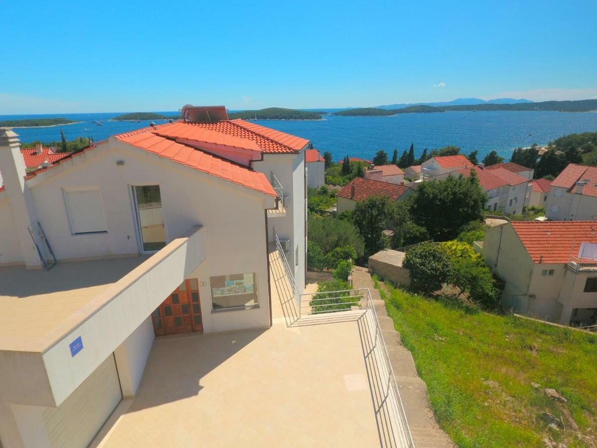 Villa Lucija Hvar Town Luaran gambar